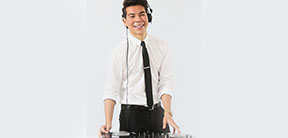 DJs